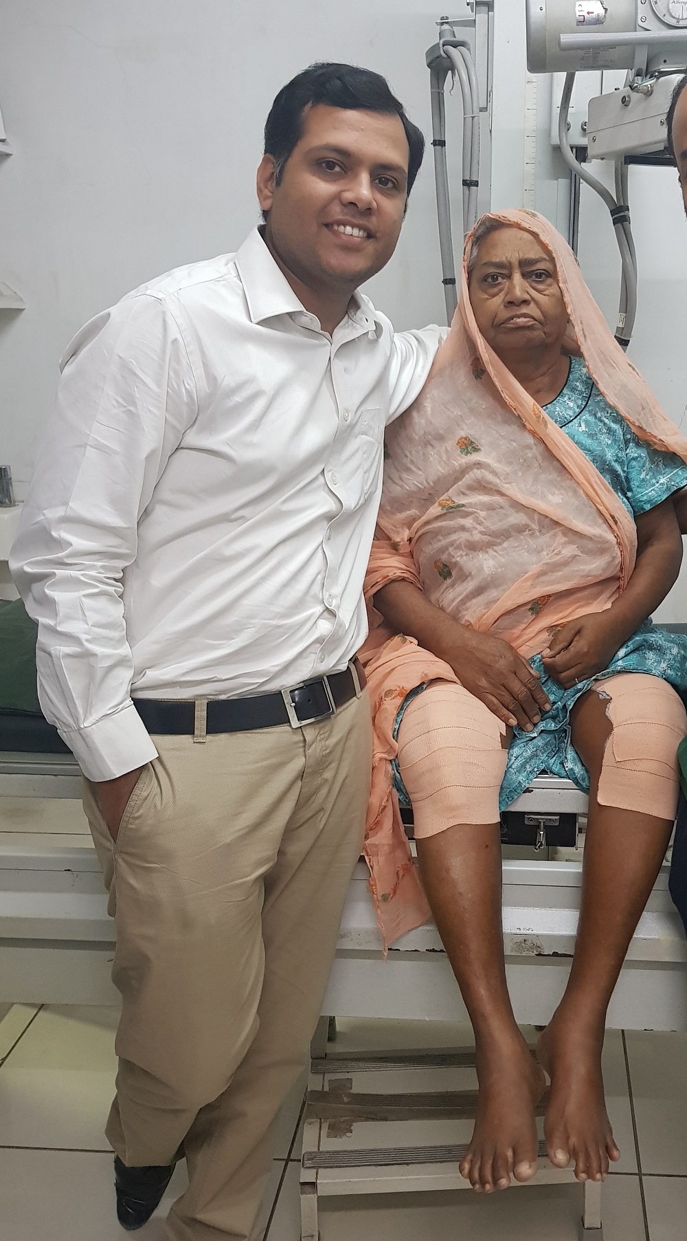 Knee replacement case 35